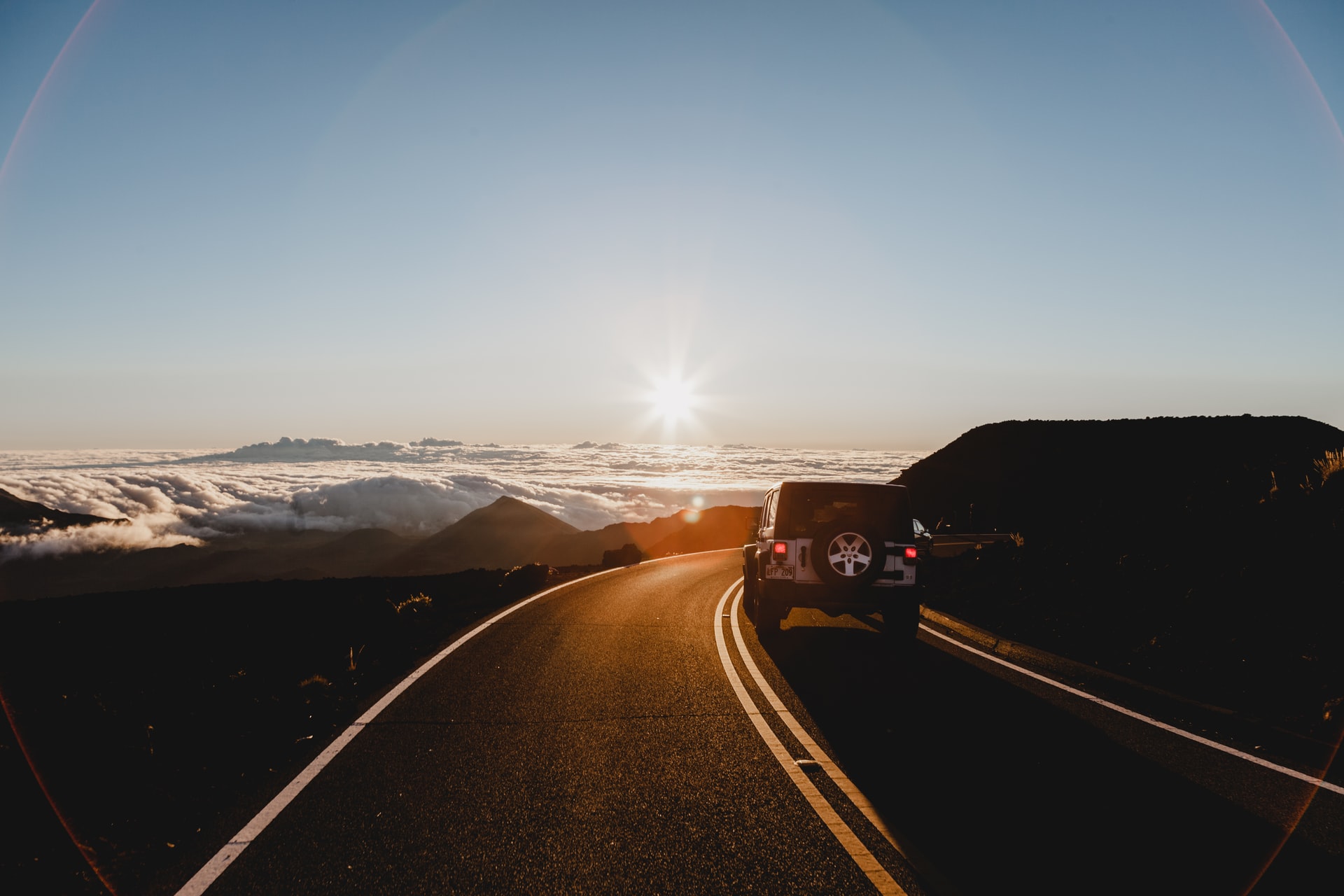georgia-de-lotz-jHCXtfJ_2dA-unsplash