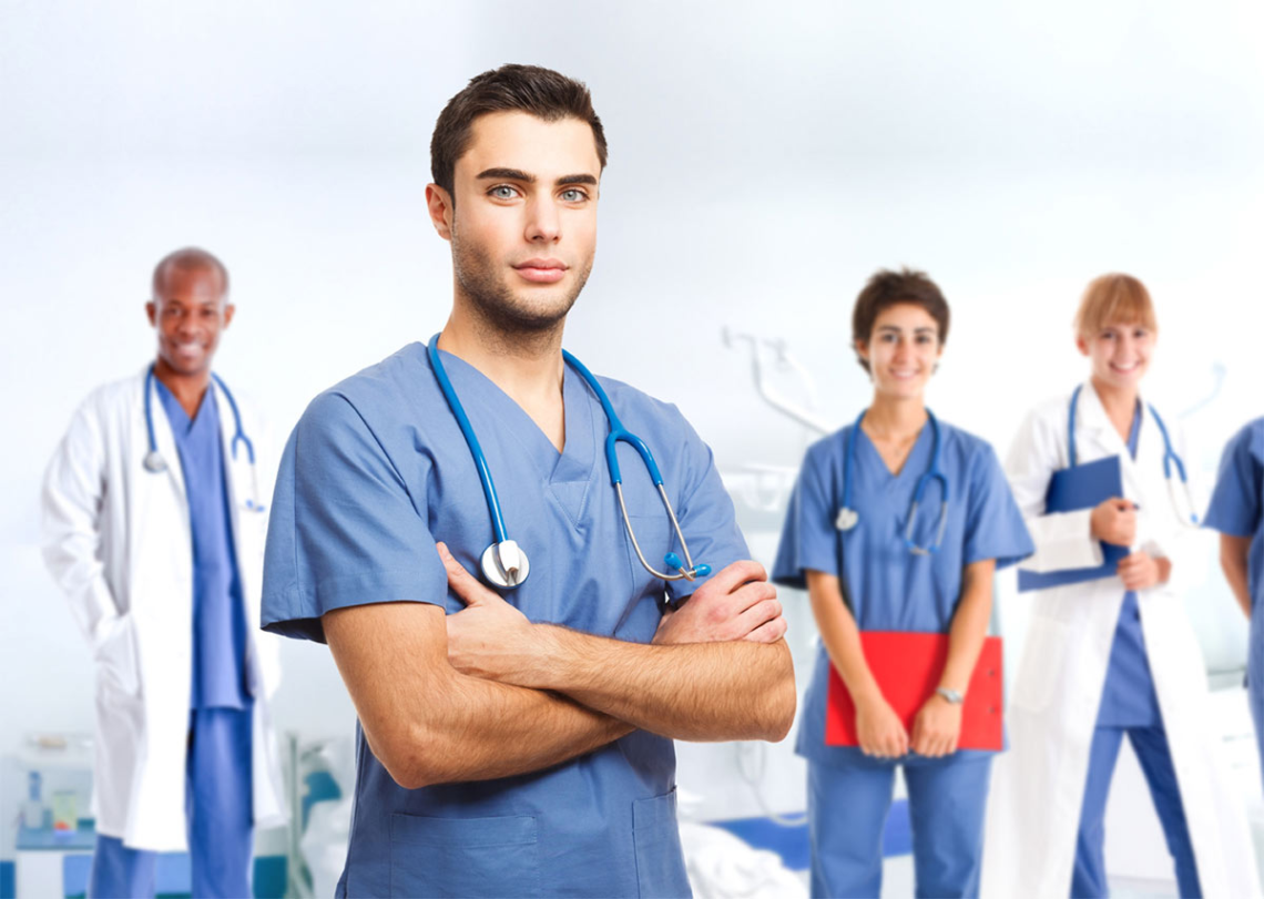 Qué requiere una universidad para tener carreras en salud